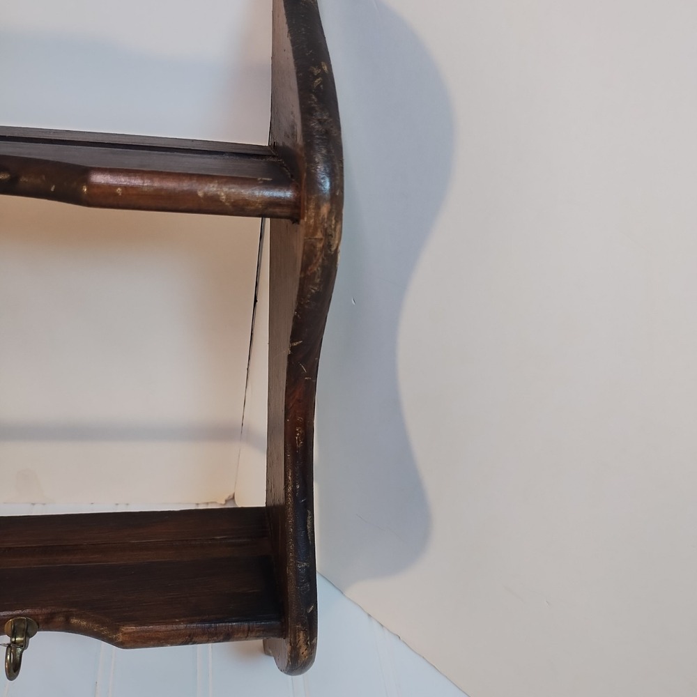 VTG Wood Wall Shelf Cup Saucer Plate 2 Tier Rack 6 Hook Farmhouse Country Retro - Picture 4 of 16